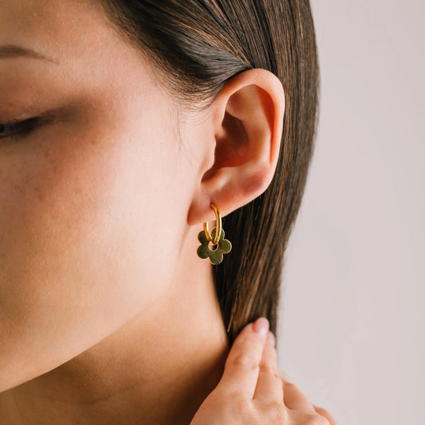 Boucles d'oreilles - Anneaux petal or