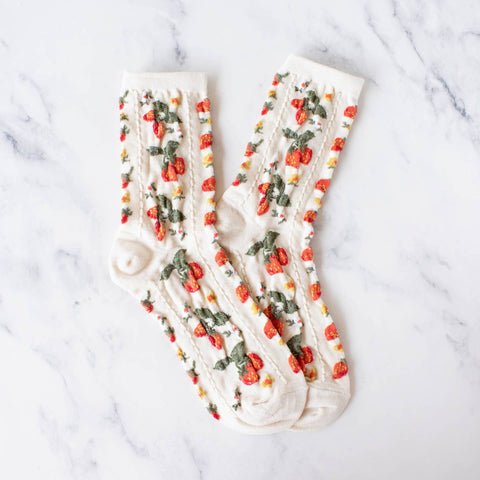 Bas - Strawberry farm cream KRSK390