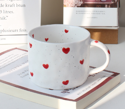 Tasse - Coeurs rouges fond blanc