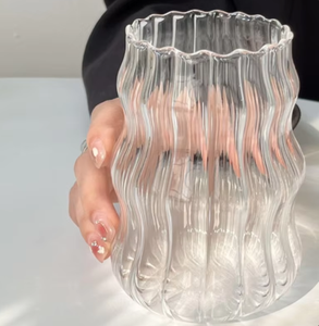 Tasse - Verre strié ondulé